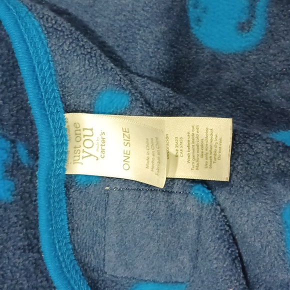 Just one you by Carter Mighty Cute Blue Dinosaur blanket - Picture 3 of 4